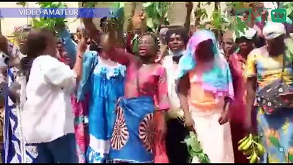 [Didîîî] Manifestation des femmes de Makokou contre les attaques d'éléphants