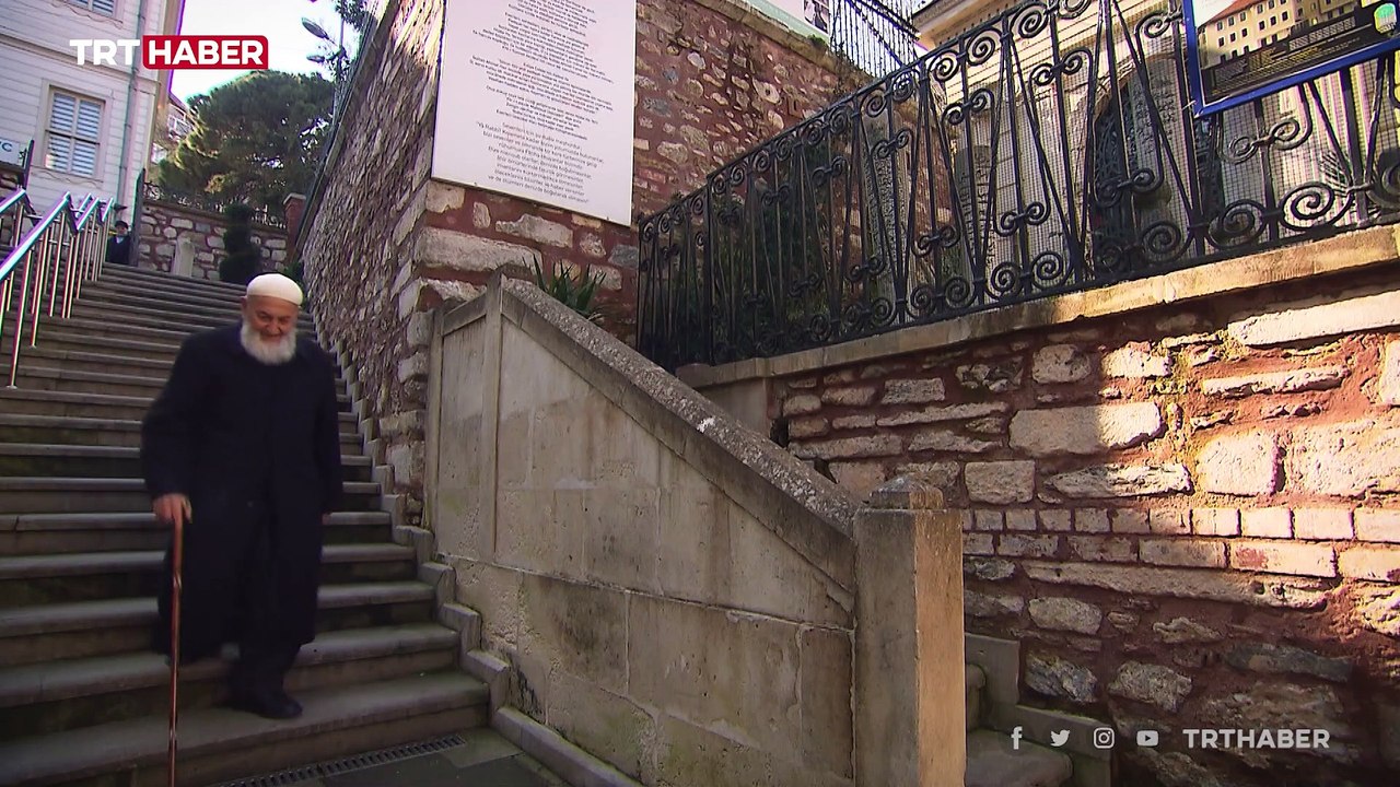 TRT'nin sevilen programı 'Ömür Dediğin'e vefa ödülü