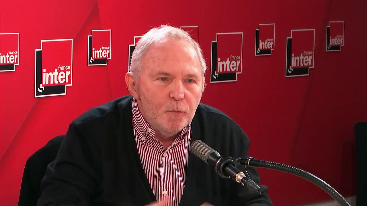 Migrants à la frontière Biélorussie-Pologne : "Une folie, une absurdité, un délire", juge Bernard Guetta