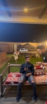 La blague qu'ils lui font est tellement drôle et flippante