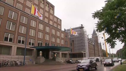 Η Shell μεταφέρει την έδρα της από τη Χάγη στο Λονδίνο - "Δυσάρεστη έκπληξη" λέει η κυβέρνηση