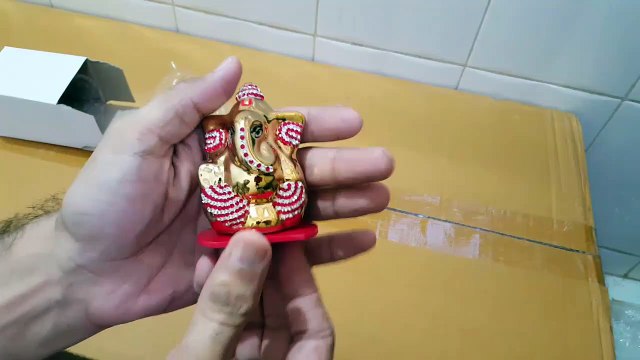 Unboxing and Review of gold coated ganesh ji with diamond decoration gift
