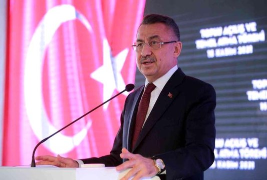 Cumhurbaşkanı Yardımcısı Oktay: Her şartta Kıbrıs Türk halkının yanında olacağımızı, bölgede geleceği omuz omuza beraber şekillendireceğimizi bir...