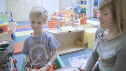 Niña con espina bífida sobrevive gracias al Children\'s Hospital de Colorado