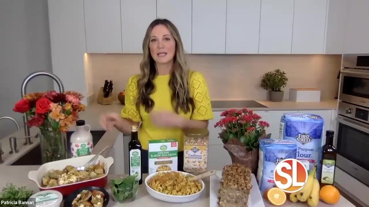 Patricia Bannan, RD with Smart & Final shares some healthy holiday recipes
