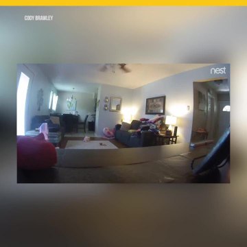 Advierte sobre el peligro de las velas aromáticas.