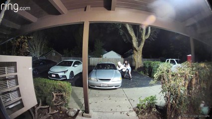 Man Attacks People in Car Over Comments About His Kids