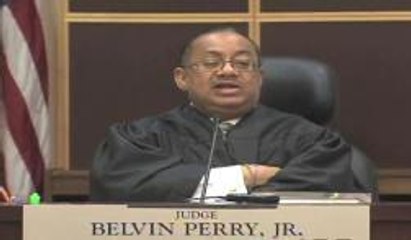 El juez Belvin Perry se jubila antes de lo previsto