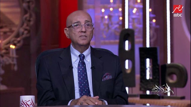 عمرو أديب يحكي قصة في ليلة فوز الأديب العالمي نجيب محفوظ بجائزة نوبل.. والكاتب والروائي محمد سلماوي يعلق