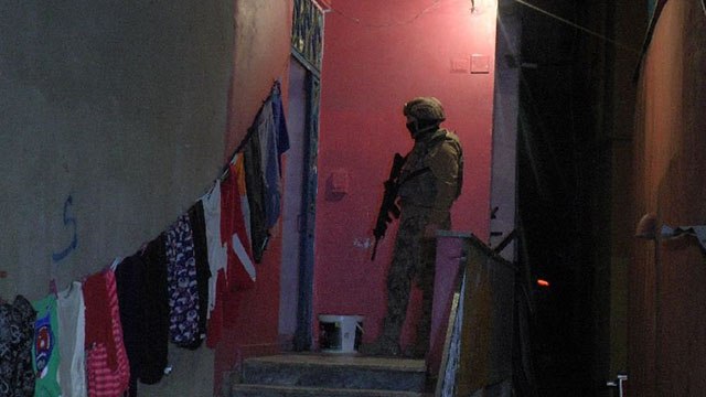 İstanbul'da şafak operasyonu