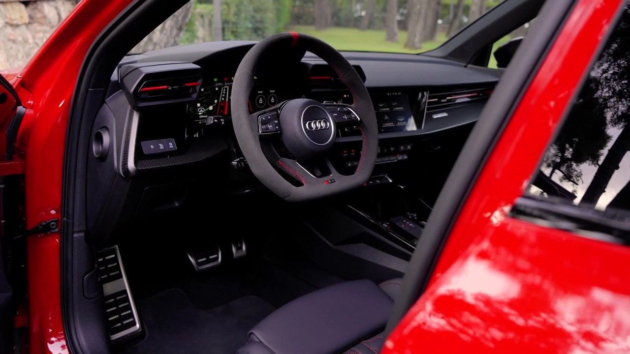 Audi RS 3 Sportback und RS 3 Limousine - Viele Design-Optionen - Farben und Optikpakete