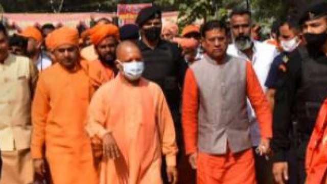 CM inspects preparations for Purvanchal E-way inauguration