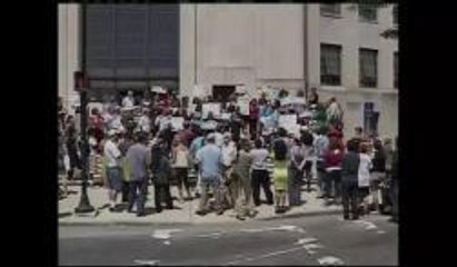 Lynn: Incómodos comentarios de la Alcaldesa