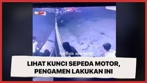 Lihat Sepeda Motor Kuncinya Belum Dicabut, Pengamen Lakukan Ini sampai Publik Tersengsem