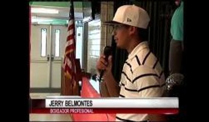 Jerry Belmontes dio una charla contra el acoso en una escuela