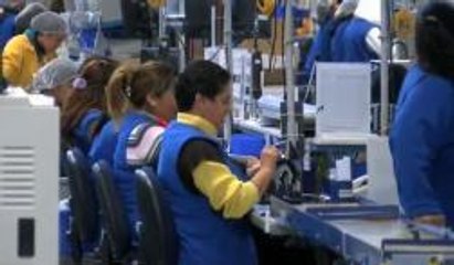 Menos empleos y menos sueldo en BC