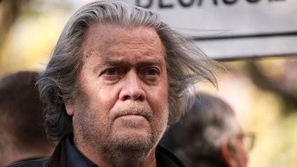 المحكمة الاتحادية الأميركية تخلي سبيل ستيف بانون