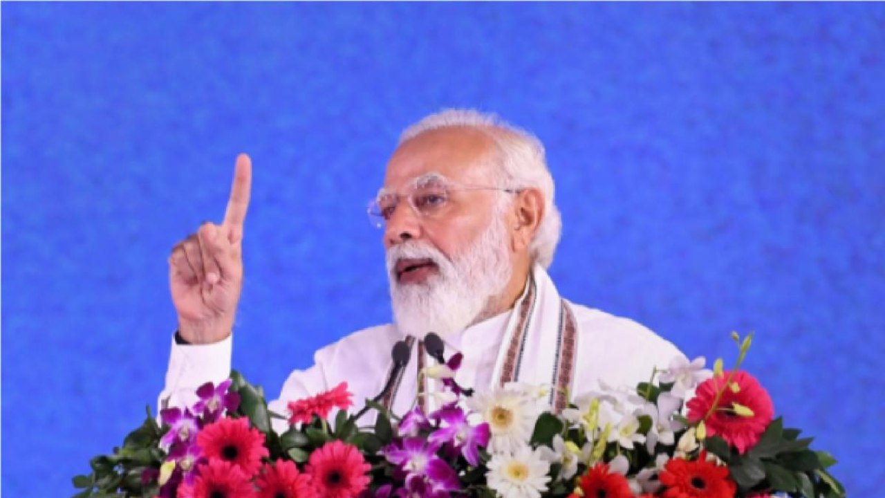 Expressway inauguration: Here's how PM began hi...
