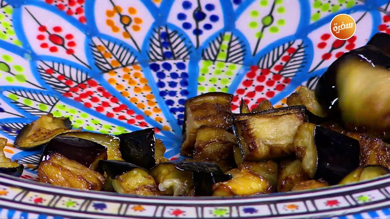 فلافل و باذنجان بصوص الطحينة بالزبادي | مروة مهنى
