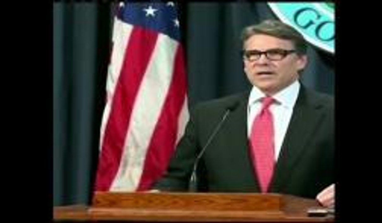 Presentan a los abogados de Rick Perry