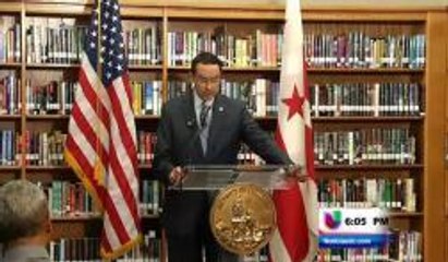 Alcalde de Washington reconoce a sus trabajadores