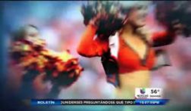 Estreno del Calendario 2015 de las Porristas de los Broncos
