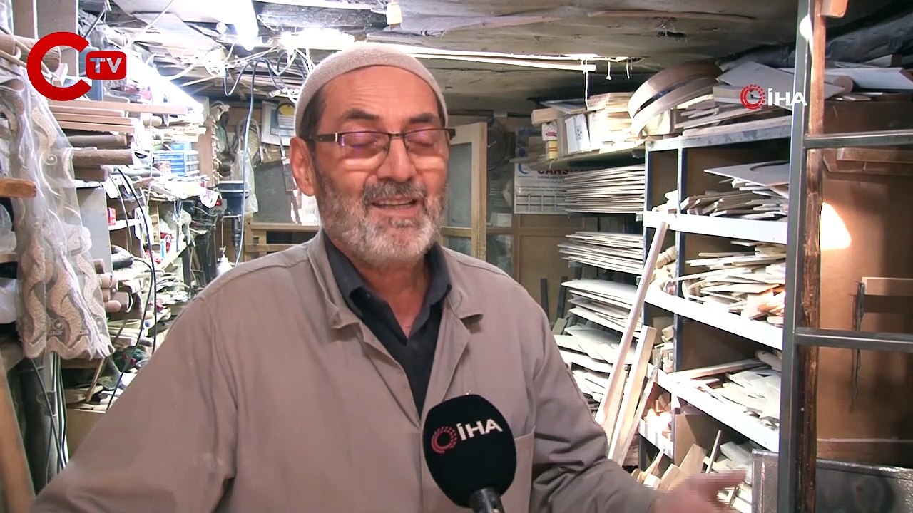 Babasının çırak olarak verdiği mesleği 59 yıldır devam ettiriyor