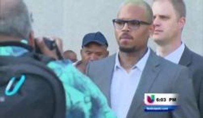 Chris Brown se declara culpable de agresión
