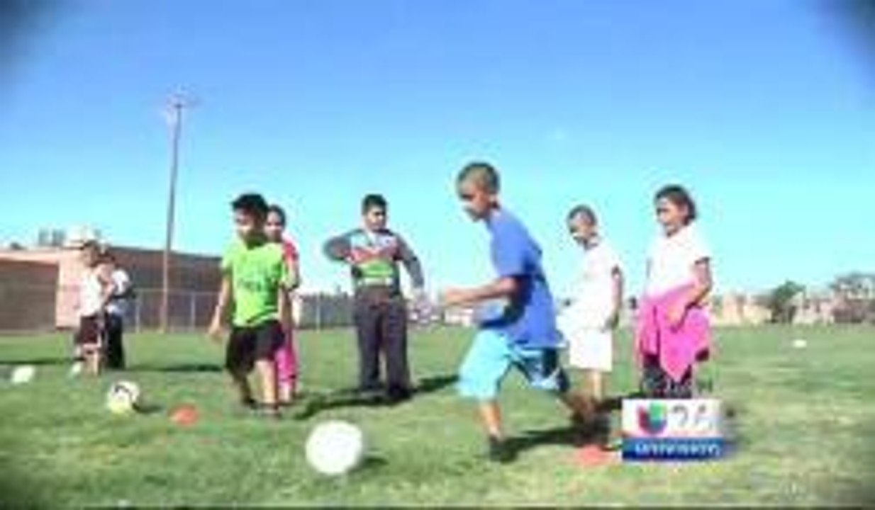La escuela Hart Elementary promueve la lectura por medio del deporte