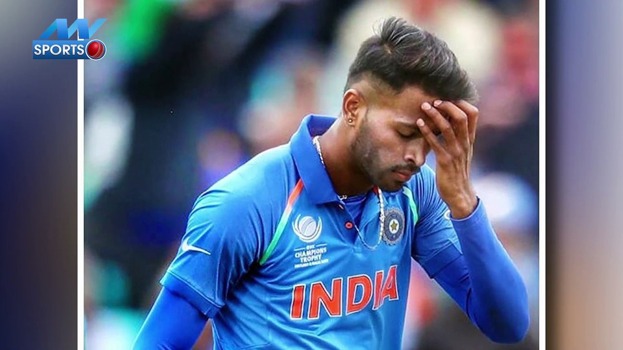 टीम इंडिया के ऑलराउंडर हार्दिक पंड्या के पास मिली 1.5 करोड़ की घड़ी !