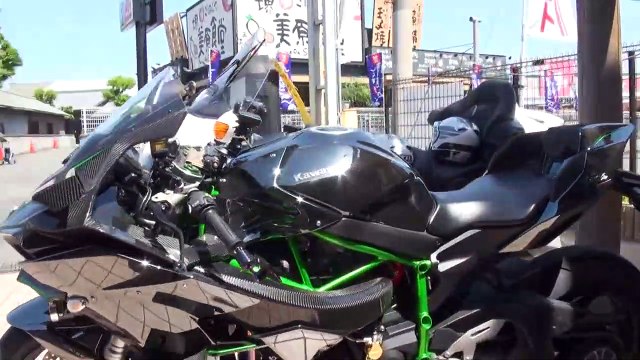 The 2015 Kawasaki Ninja H2R　公道仕様かも　Kawasaki 1000 Ninja H2R　香川県