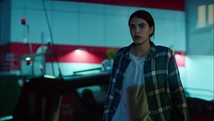 LA SRA FAZIYET Y  SUS HIJAS - 28