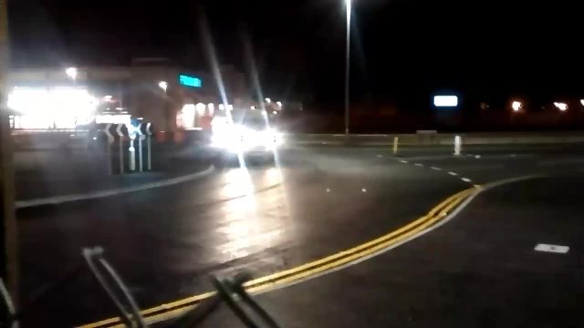 Yodel delivery van filmed 'drifting' near Westwood Cross in Thanet