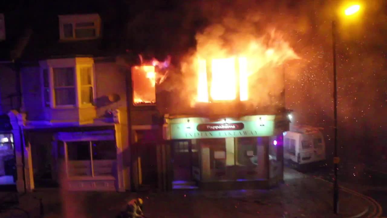 Fire rips through flat
