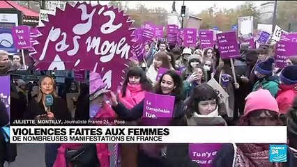 Forte mobilisation à Paris contre les violences faites aux femmes