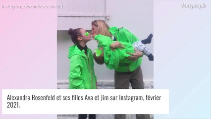 Hugo Clément papa inquiet pour ses filles : le journaliste pas rassuré pour leur avenir