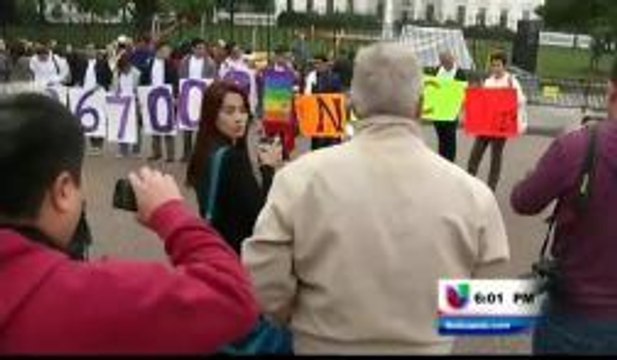 Inmigrantes indocumentados y homosexuales luchan por inclusión en la reforma migratoria