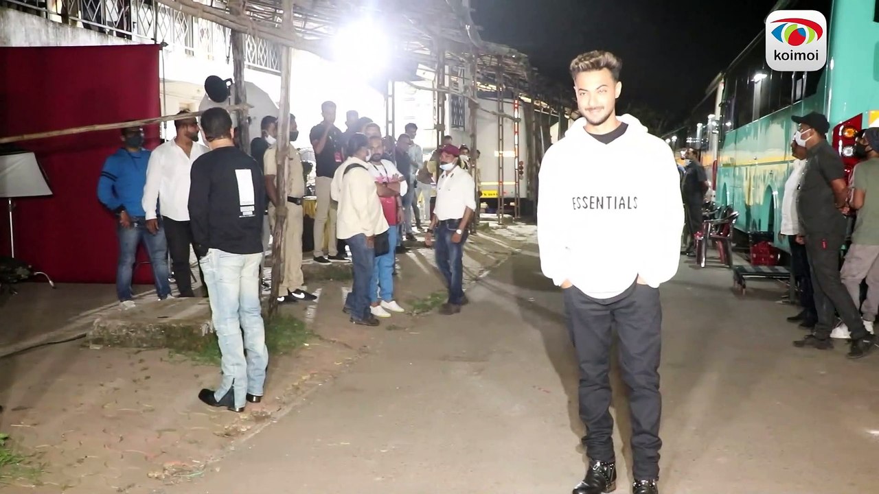 Salman Khan, Aayush Sharma & Mahima Makwana's DABANGG Spotting On The Kapil Sharma Show