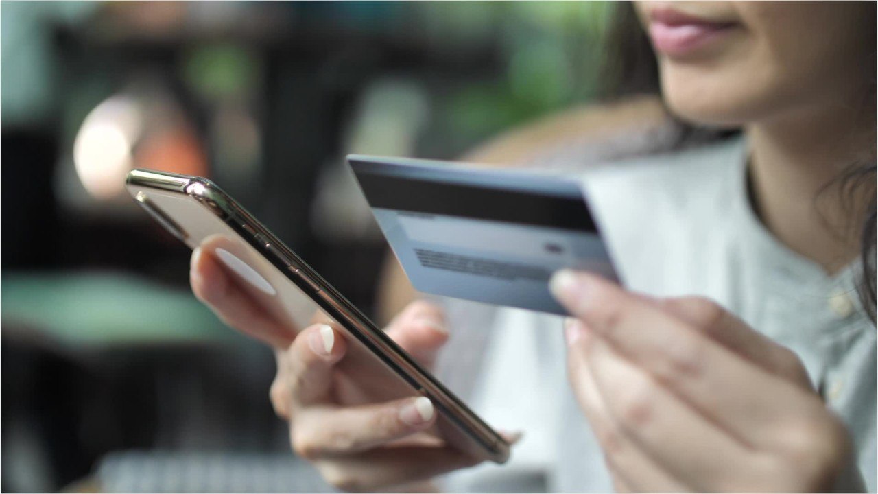 Arnaques, impôts, faillites… “de grands dangers guettent notre épargne !”