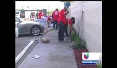 Grupos de voluntarios repararon el centro de veteranos de Indio