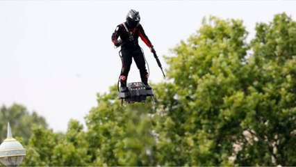 Franky Zapata veut bientôt tester sa voiture volante