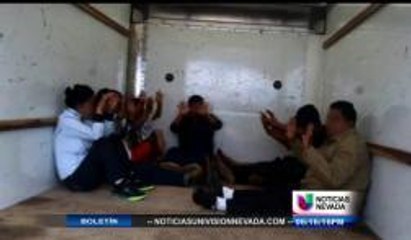 Encuentran Indocumentados en la parte de atrás de un Camión de Mudanza