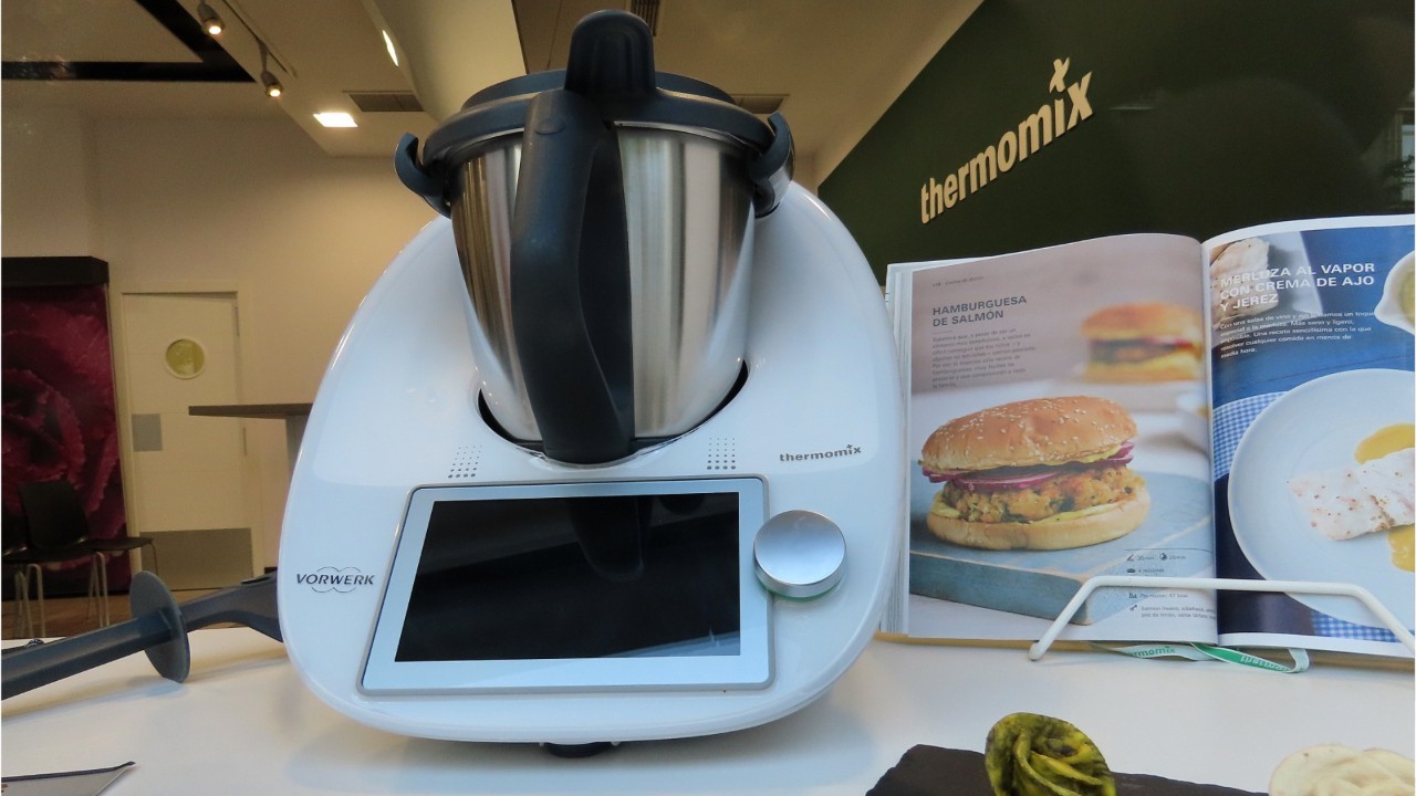 Thermomix (Vorwerk) attaque Mr Cuisine (Lidl) dans plusieurs pays pour  contrefaçon