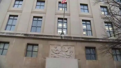 WA: ¿Qué hace el Gobierno para proteger a los latinos de estafas?