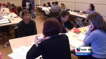 Abogados voluntarios y personal de Casa de Maryland ofrecieron clínica de ciudadanía