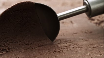 Saint-Raphaël : un glacier historique attaqué pour ses desserts jugés racistes