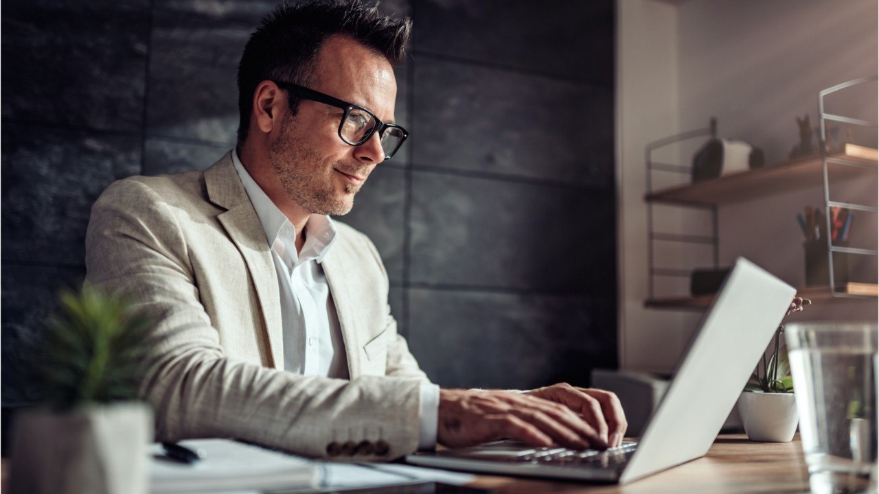 Près de Lyon, un patron confiné dans son entreprise depuis près de deux mois