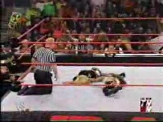 Trish Stratus vs jazz for the womens title in a no dq match
