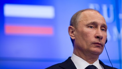 Vladimir Poutine met fin au chômage payé imposé en Russie
