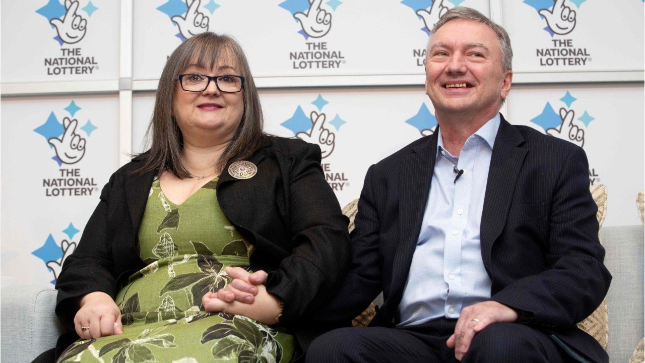 EuroMillions : ces gagnants ont déjà donné la moitié de leur gain et continuent de travailler